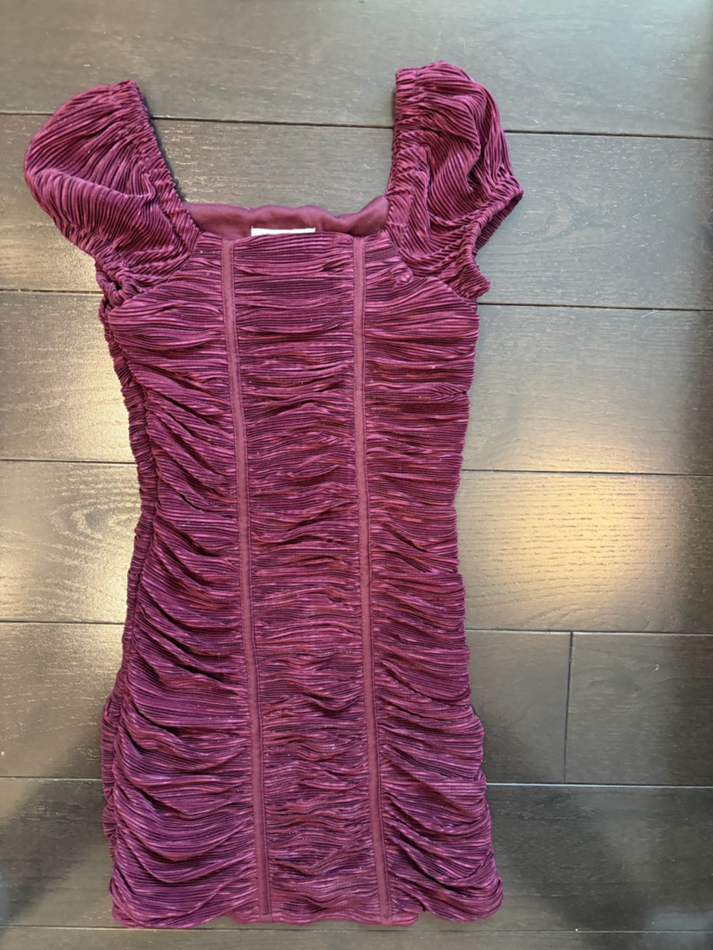 Iris and Ivy size 7 Ruched Plum Sleeveless Dress